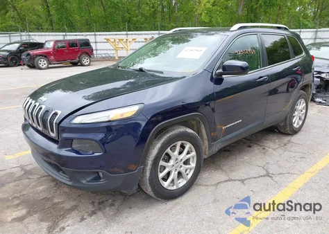 2016 Jeep Cherokee Latitude z USA, uszkodzony, nr VIN 1C4PJMCB2GW145287